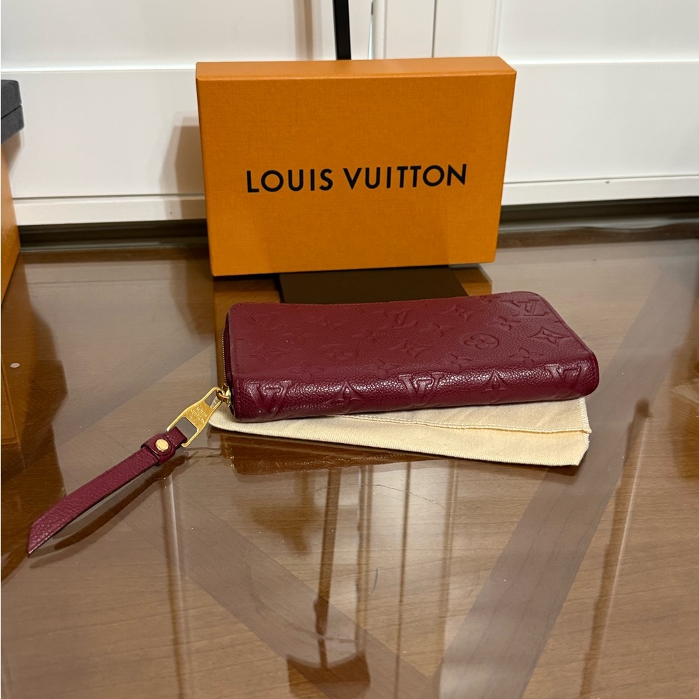 Louis Vuitton Empreinte Leather Zippy Wallet in Bordeaux